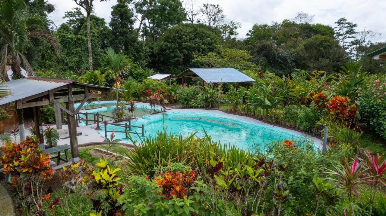 Hotel & Hot Springs Sueno Dorado ラ・フォルトゥナ エクステリア 写真