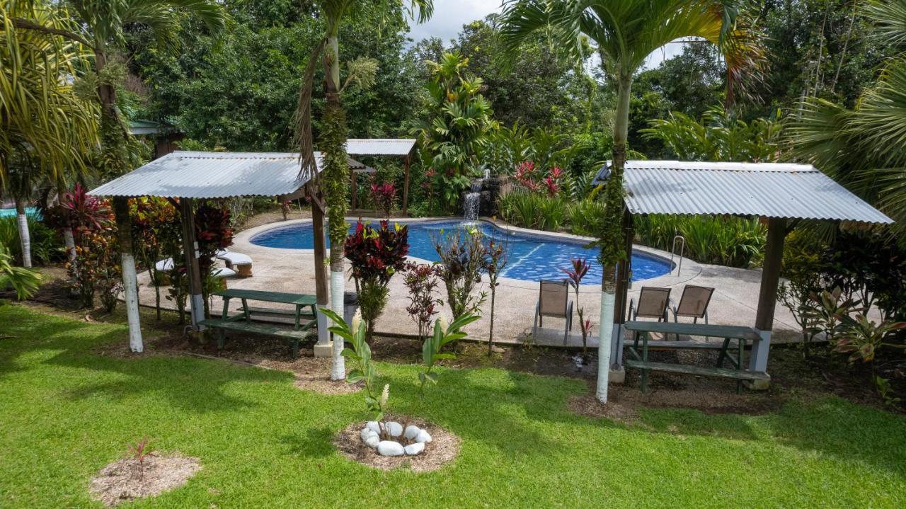Hotel & Hot Springs Sueno Dorado ラ・フォルトゥナ エクステリア 写真