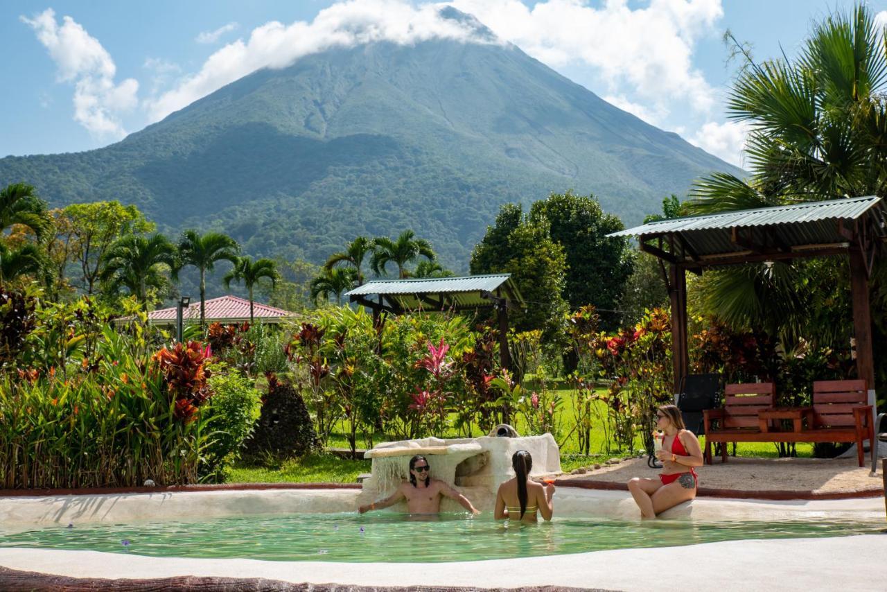Hotel & Hot Springs Sueno Dorado ラ・フォルトゥナ エクステリア 写真