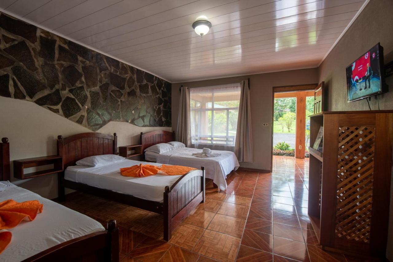 Hotel & Hot Springs Sueno Dorado ラ・フォルトゥナ エクステリア 写真