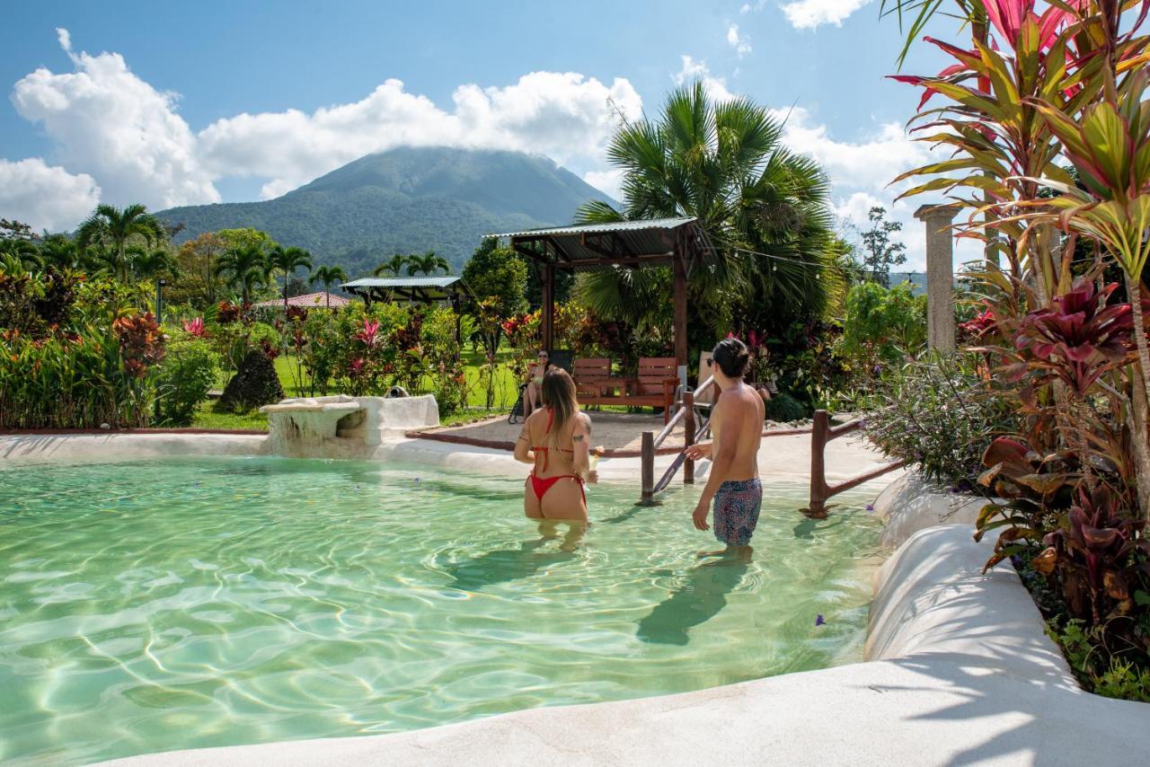 Hotel & Hot Springs Sueno Dorado ラ・フォルトゥナ エクステリア 写真