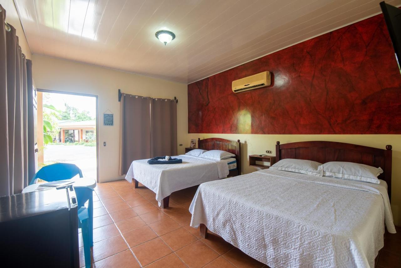 Hotel & Hot Springs Sueno Dorado ラ・フォルトゥナ エクステリア 写真