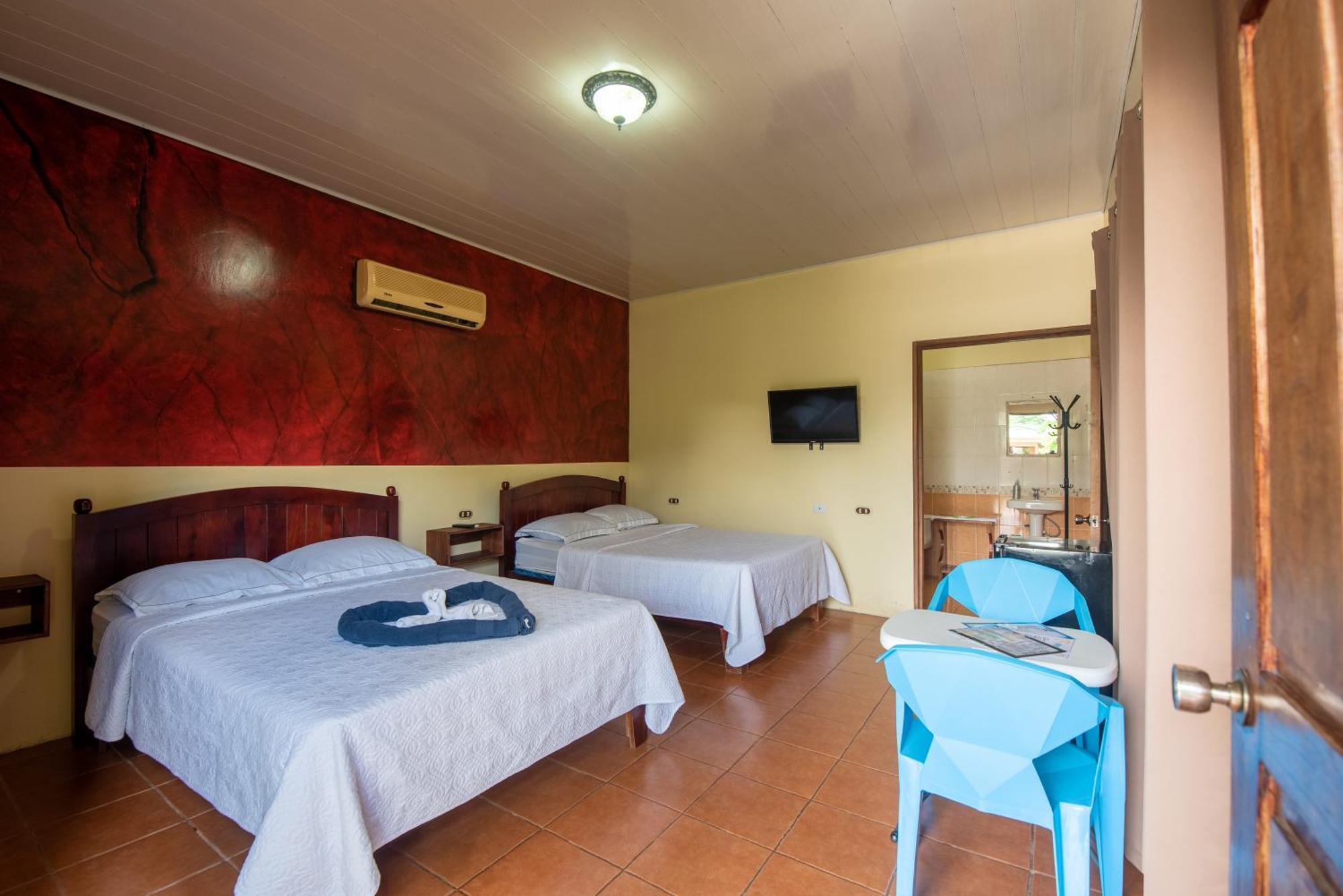 Hotel & Hot Springs Sueno Dorado ラ・フォルトゥナ エクステリア 写真