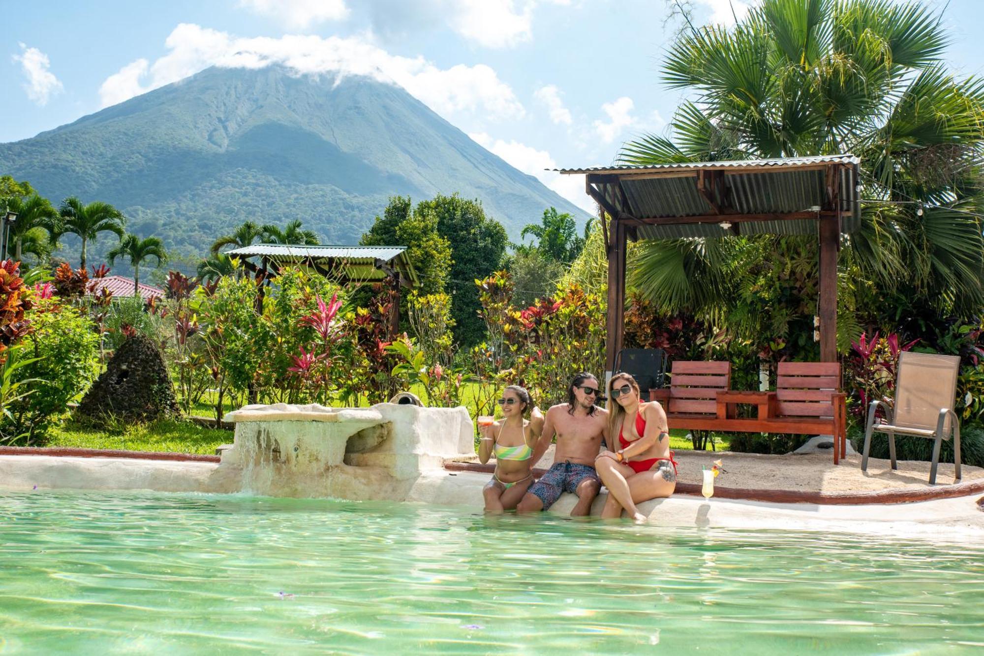 Hotel & Hot Springs Sueno Dorado ラ・フォルトゥナ エクステリア 写真